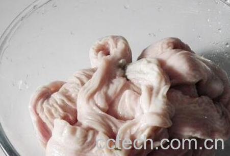 肥肠怎么洗 肥肠的清洗方法技巧-1