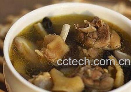当归香菇鸡汤的作用-0