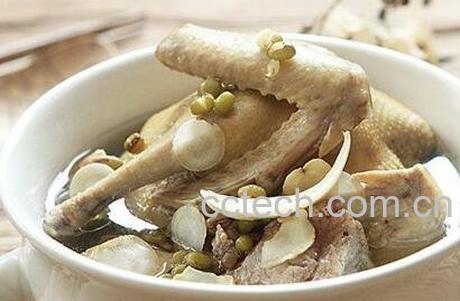 绿豆鸽子汤的功效-0