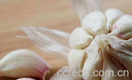 吃大蒜的好处与功效作用-1