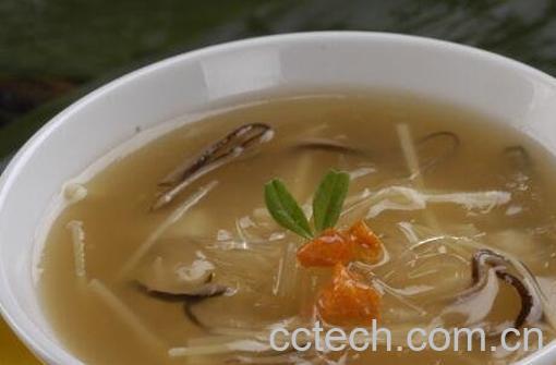 喝鱼翅羹的好处和营养价值-0