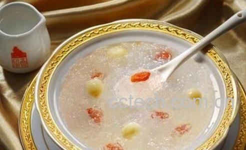 燕窝的功效与作用 燕窝的药用价值-0