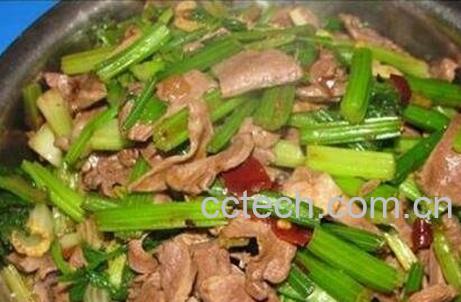 猪心可以炒芹菜吗 猪心和芹菜一起吃有什么功效-1