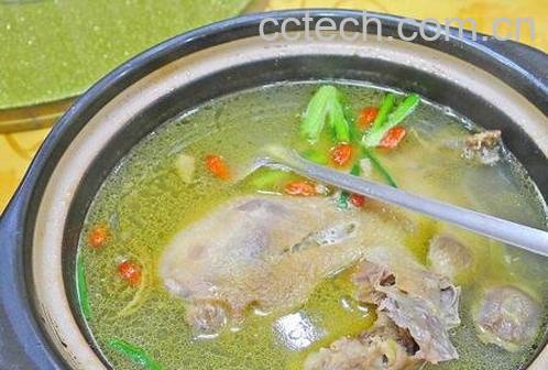 老母鸡汤的功效-0