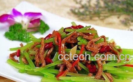 芹菜牛肉的功效与作用-0