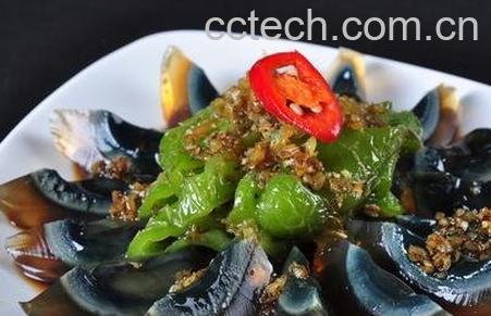 皮蛋不能和什么一起吃-0