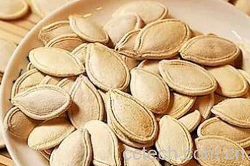 果蔬百科吃南瓜子的好处与坏处-0