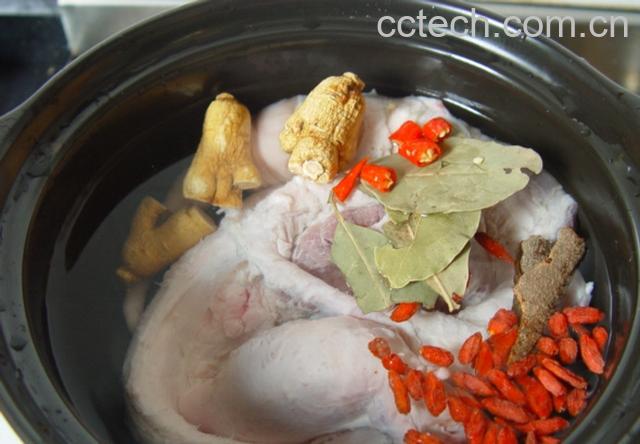 果蔬百科牛怎么洗干净 牛怎么去腥味-0