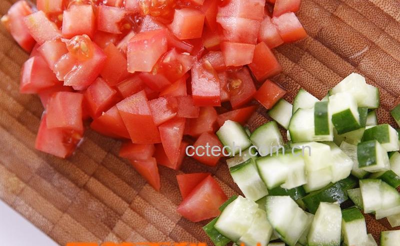 果蔬百科茄汁拌青瓜的材料和做法步骤-0