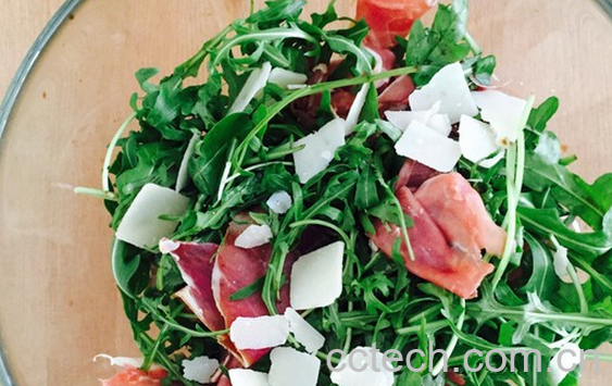 果蔬百科芝麻菜沙拉怎么做-0