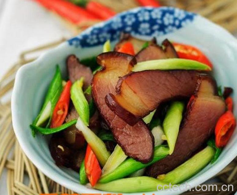 果蔬百科蒜苗炒腊肉的做法-0