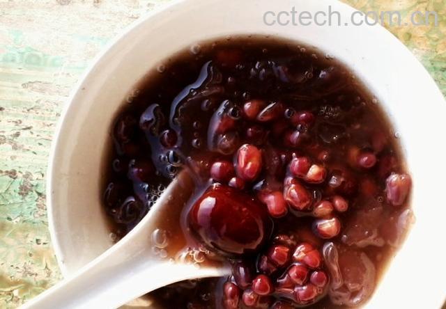 果蔬百科银耳红豆汤的做法-0