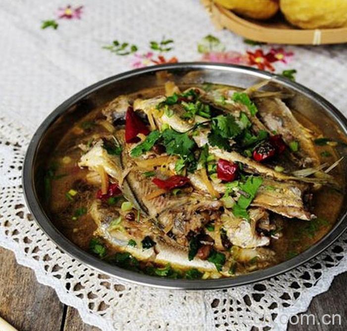 果蔬百科怎样做酱油水煮小黄花-0