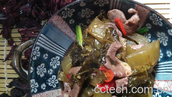 果蔬百科酸菜炒猪心怎么做好吃-0