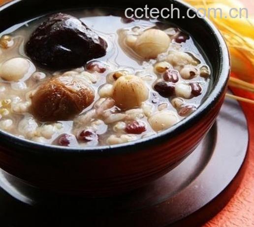 果蔬百科薏米红豆黑豆粥的禁忌-0