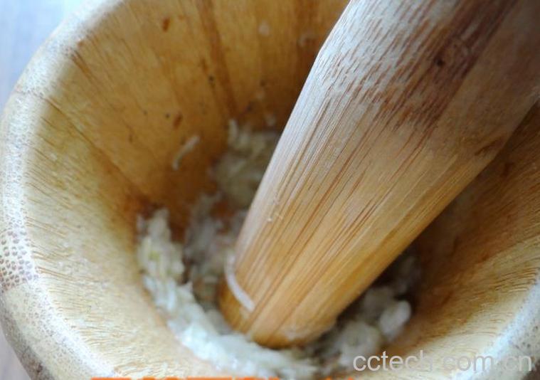 果蔬百科蒜泥的功效与作用-0