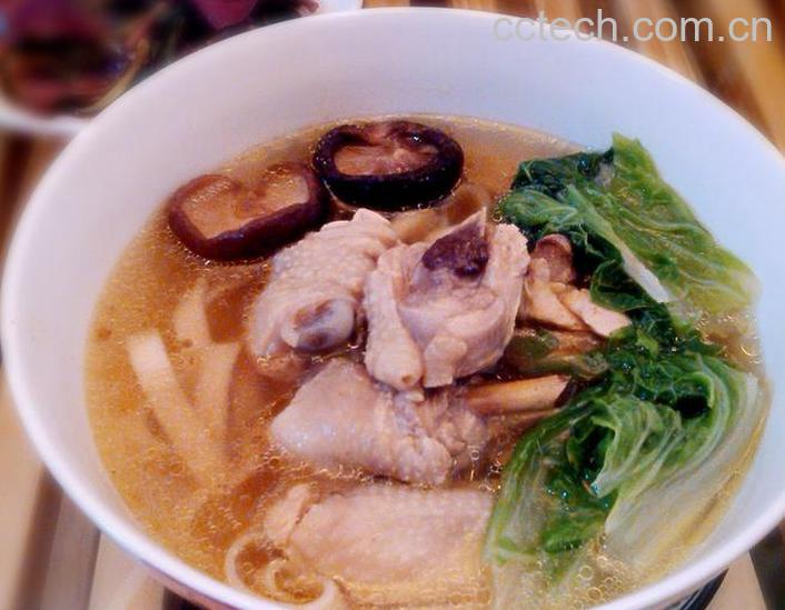 果蔬百科香菇鸡汤面做法步骤-0