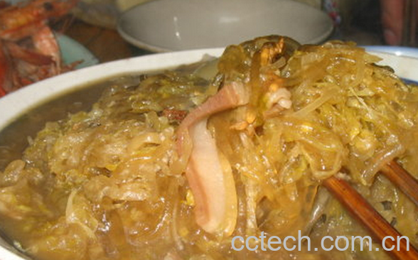 果蔬百科东北酸菜炖粉条的做法-0