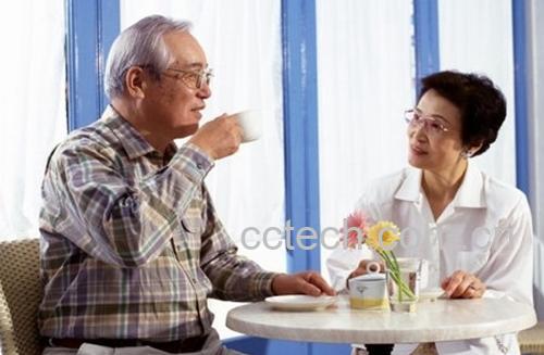 果蔬百科老人血糖低吃什么好-0