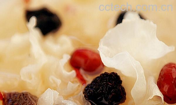 果蔬百科木耳银耳汤-0