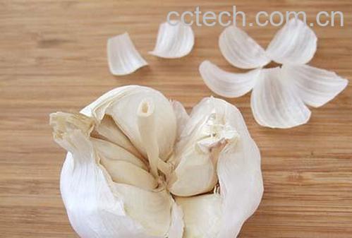 果蔬百科生吃大蒜的好处和坏处-0