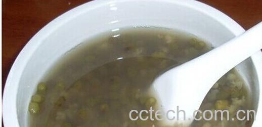 果蔬百科儿童发烧吃什么食物-0