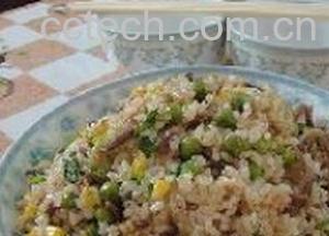 果蔬百科豌豆玉米牛肉饭-0