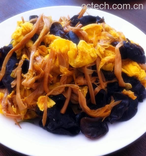 果蔬百科黄花菜炒鸡蛋-0