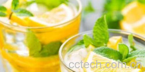 柠檬汁的作用 柠檬汁的用法-1