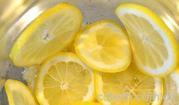 柠檬泡水喝的9大禁忌-0