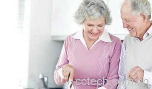 给老年人买什么吃的好 给老人买什么水果吃比较好-0