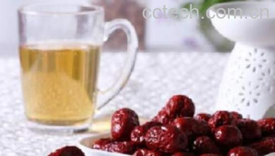 焦红枣泡水的好处-1