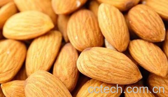 吃杏仁的好处和坏处 杏仁的功效和作用-0