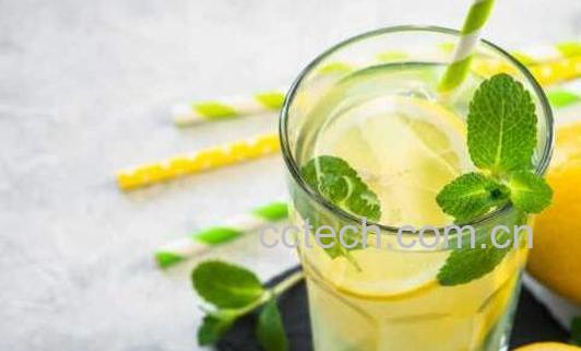 柠檬水的功效与作 柠檬水的禁忌-1