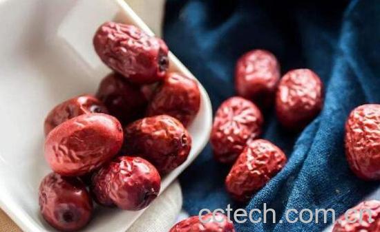 蒸红枣吃的功效与作用-1