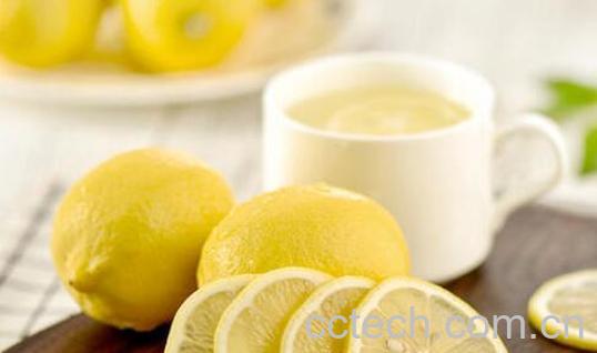 柠檬片泡水的功效 柠檬片怎么泡水-1