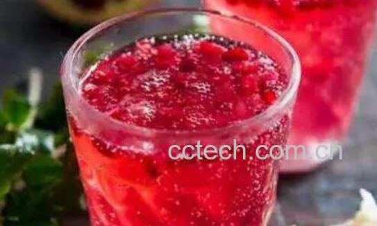 每天喝石榴汁的好处与功效-1