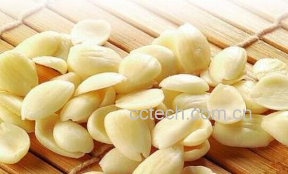 杏仁怎么做好吃 杏仁最简单食用方法-0