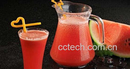 西瓜汁的功效与作用 喝西瓜汁的好处-0