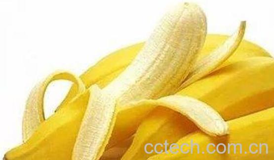 香蕉皮煮水泡脚的功效与作用 香蕉皮的作用-1