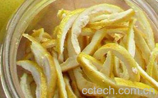 柚子皮晒干泡脚的功效与作用-1