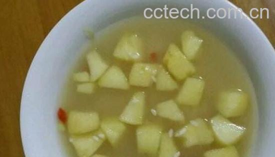 米酒煮苹果的功效与作用-0