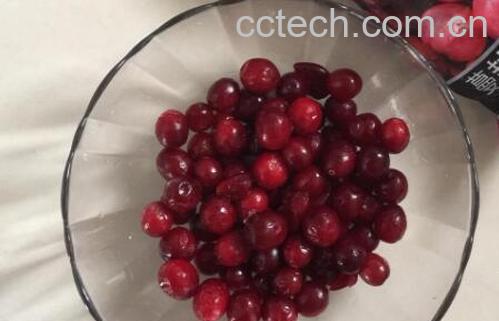 蔓越莓果汁怎么喝 蔓越莓果汁的做法大全-0