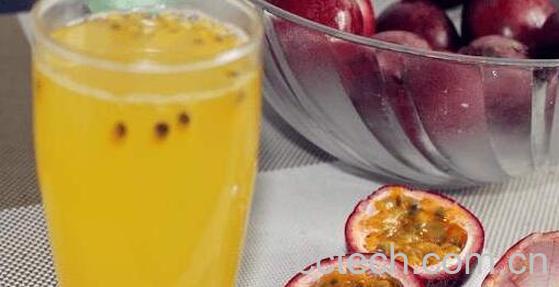 百香果汁的功效与作用 喝百香果汁的好处-0