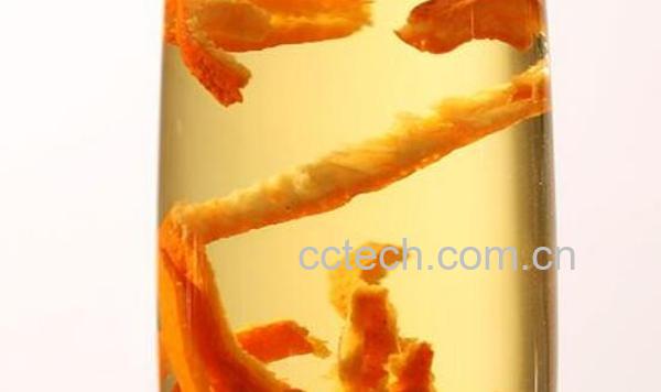桔子皮泡水喝的功效与作用 桔子皮泡水的好处-1