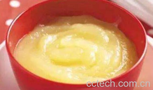 苹果怎么做成苹果泥 吃苹果泥的好处与功效-0