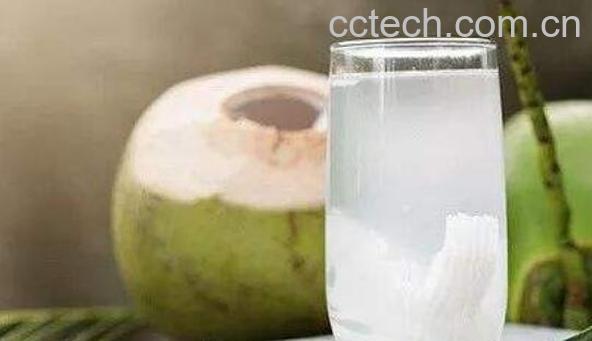 如何分辨椰子水坏没坏 椰子汁变质是什么味道-1