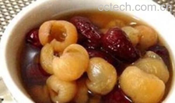桂圆肉泡水喝的功效与禁忌-0