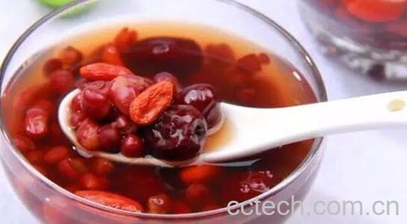红枣枸杞泡水喝的功效 红枣枸杞泡水的正确方法-0