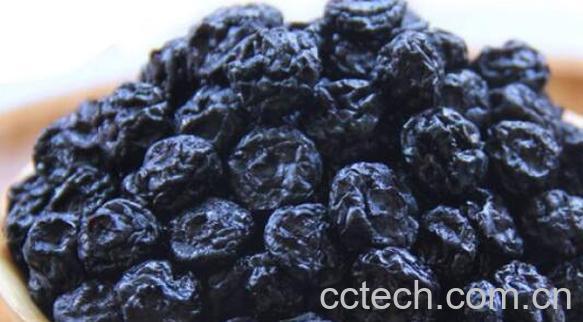 怎样制作蓝莓干 蓝莓干的做法步骤教程-1